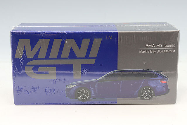 TSM ミニGT 1/64 BMW M5 ツーリング (G99) マリーナベイブルー