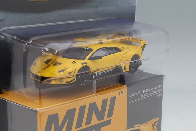 TSM ミニGT 1/64 LB-シルエット WORKS ランボルギーニ ムルシエラゴ GT