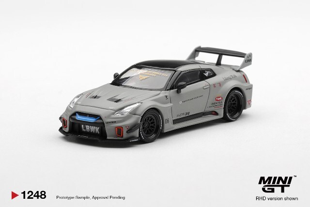 TSM ミニGT 1/64 LBシルエットワークス GT 日産 35GT-RR バージョン1