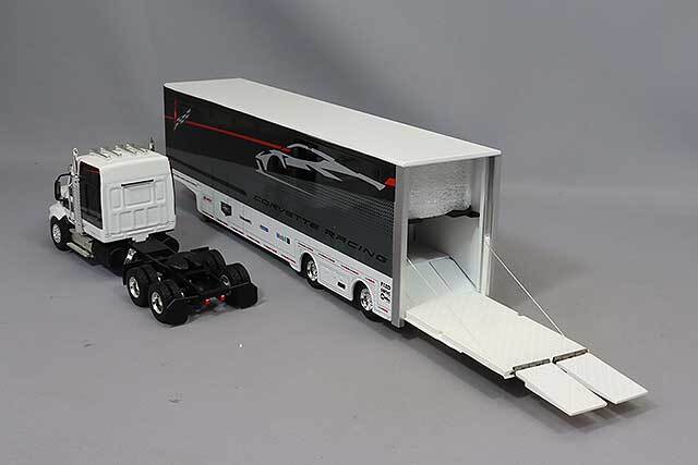 TSM ミニGT 1/64 コルベットレーシング C8.R レーシング トランス 