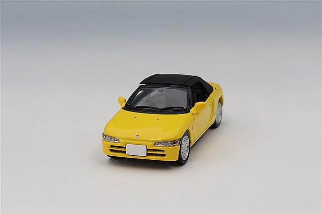 MODEL MODEL 1/64 ホンダ ビート コンバーチブル 1991 イエロー