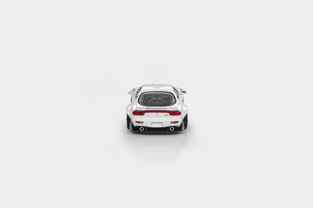 ☆予約品☆ MODEL MODEL 1/64 マツダ RX7 FD Rocket Bunny ホワイト