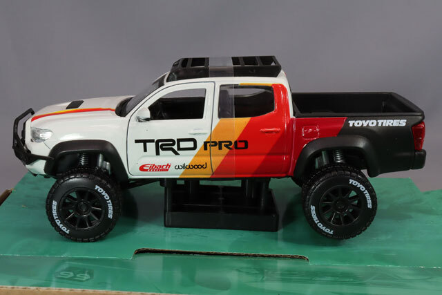 GCD - Toyota Tacoma TRD Pro - Black – Top Collectibles