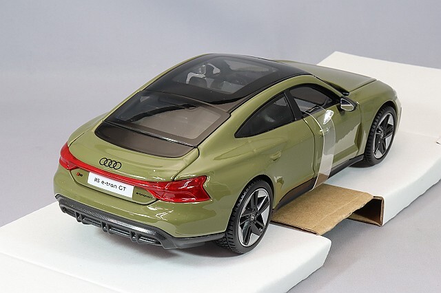 マイスト 1/25 アウディ RS e-tron GT 2022 グリーン
