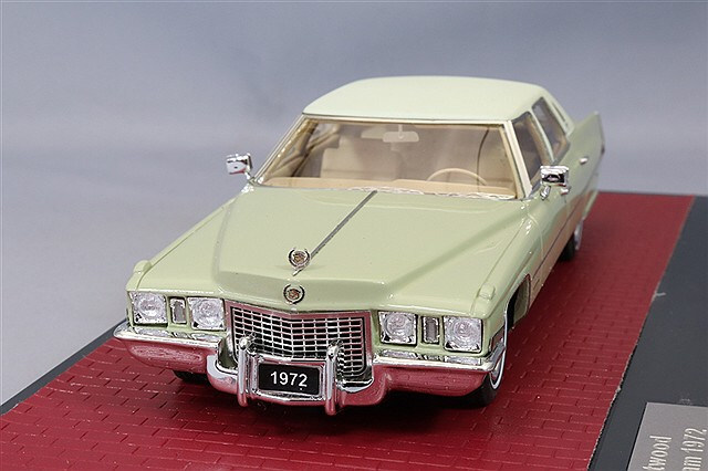 MATRIX/'70 Cadillacキャデラック ハース 1/43 限定 MATRIX/'70 Cadillacキャデラック ハース 1/43 限定 - メルカリ