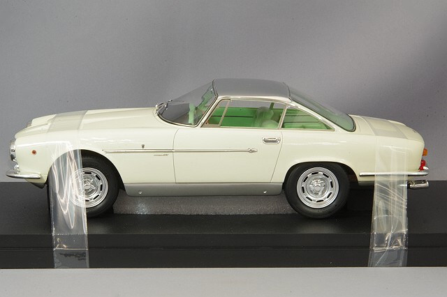 MATRIX 1/18 フェラーリ 250GT ベルリネッタ SWB プロトタイプ ホワイト
