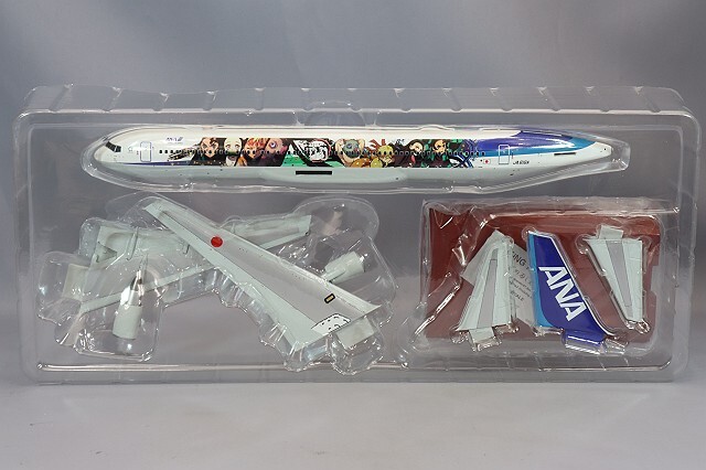 全日空商事 1/200 ボーイング 767-300ER JA616A 鬼滅の刃じぇっと壱  