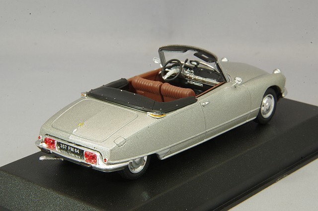 ノレブ 1/43 シトロエン DS19 カブリオレ 1965 パールグレー 