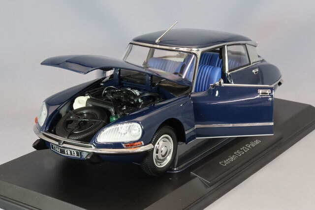 ノレブ 1/18 シトロエン DS 23 パラス 1974 オリエントブルー