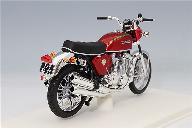 ノレブ 1/18 ホンダ CB750 1969 メタリックレッド