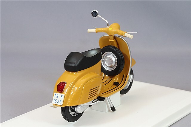 ノレブ1/18 スモールベスパミニカー3台新品セット Amazon | ノレブ 1/18 ベスパ 50N 1969 アクアマリーナブルー