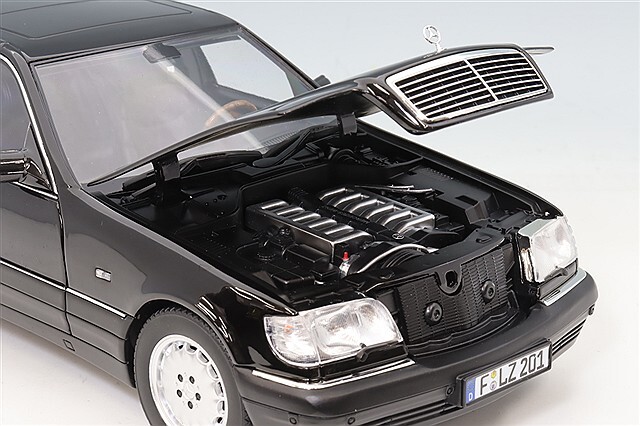ノレブ 1/18 メルセデスベンツ S600 1997 メタリックオブシディアン