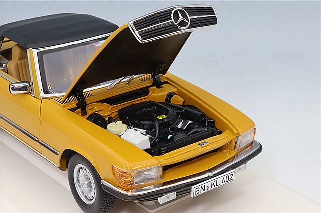 ノレブ 1/18 メルセデスベンツ 450SL 1975 カイエンオレンジ