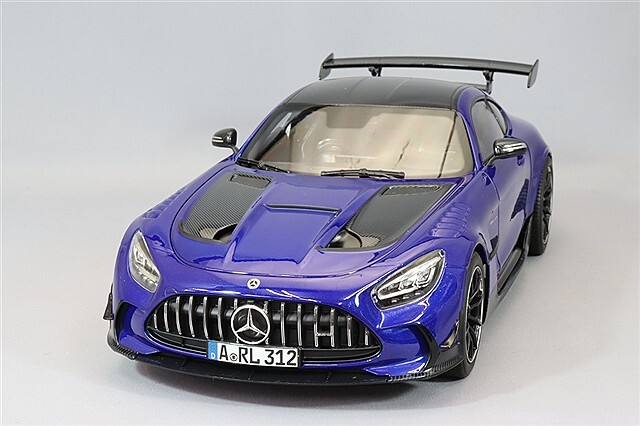 ノレブ 1/18 メルセデスベンツ AMG GT ブラックシリーズ 2021 ブルー 