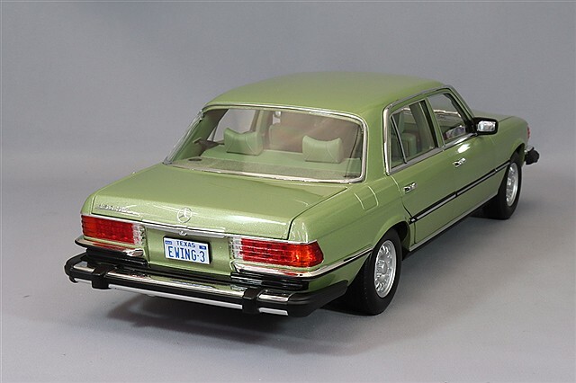 ノレブ 1/18 メルセデスベンツ 450 SEL シルバーグリーン US TV 1979