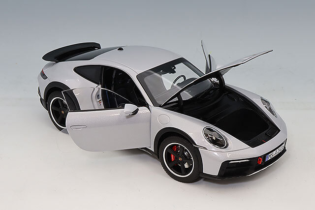 【ミニカー 美品】1/18 ミニチャンプス ポルシェ 911 ダカール ノレブ 1/18 ポルシェ 911 ダカール 2023 メタリックアイスグレー