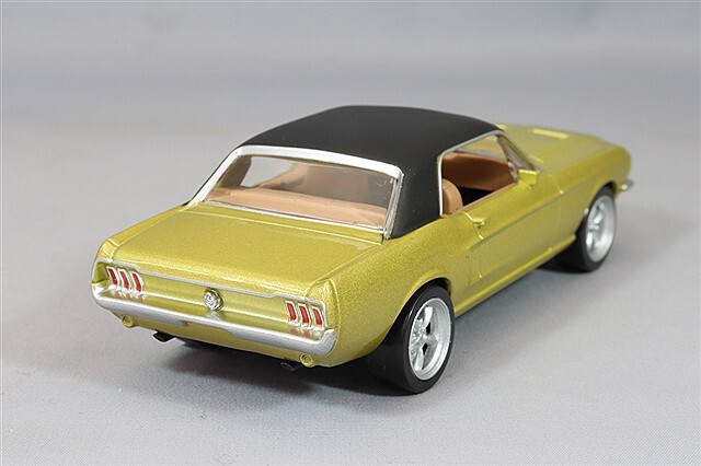 ノレブ JETCAR 1/43 フォード マスタング クーペ 1968 ゴールド