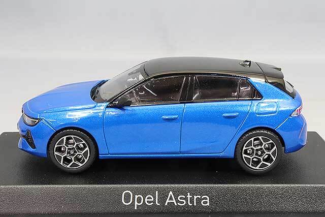 ノレブ 1/43 オペル アストラ 2022 メタリックブルー