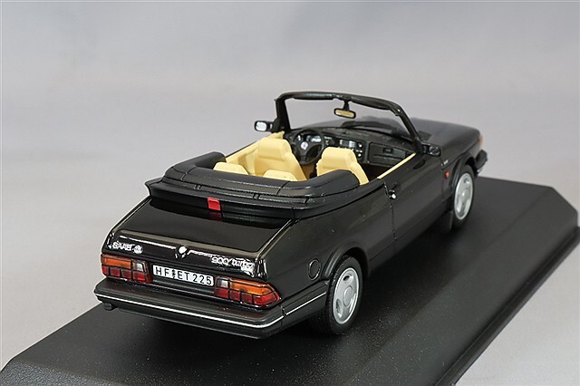 ノレブ 1/43 サーブ 900 ターボ コンバーチブル 1992 ブラック