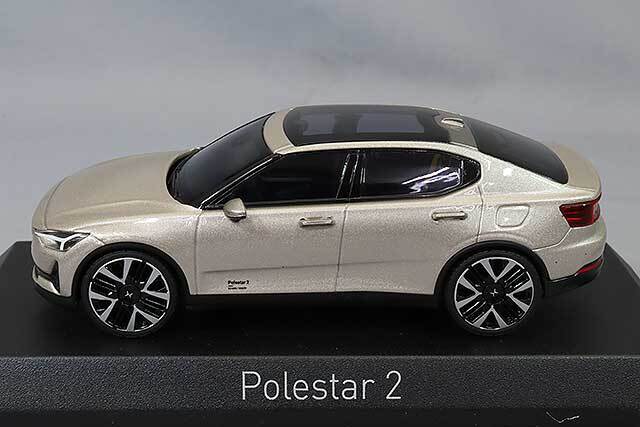 新品 オリジナルパッケージ付き 1/43 ノレブ ボルボ ポールスター1