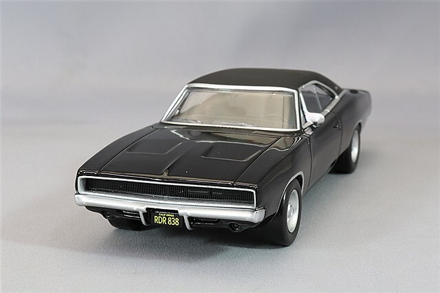 ノレブ JETCAR 1/43 ダッジ チャージャー 1968 ブラック