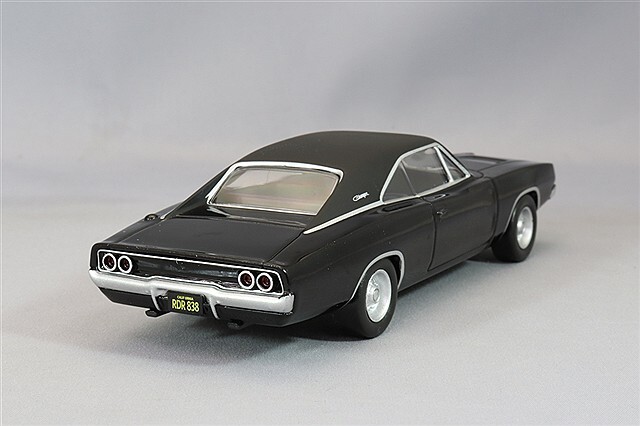 ノレブ JETCAR 1/43 ダッジ チャージャー 1968 ブラック