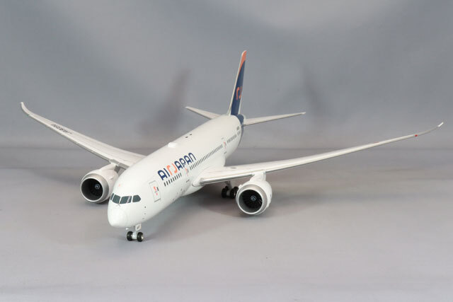 全日空商事 1/200 ボーイング 787-8 JA803A Air Japan 新塗装 完成品  