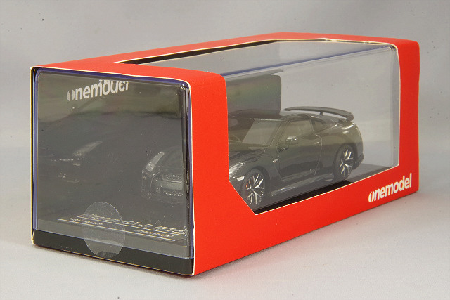 ミニカー　1/43 ニッサン GT-R スペックV 2011MY R35 ブラックパール [8314] ニッサン GT-R (R35) スペック V (アルティメイト オパール
