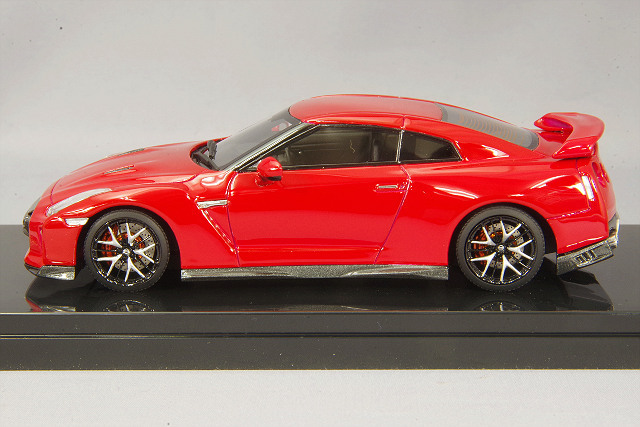 ワンモデル 1/43 日産 GT-R R35 2017 バイブラントレッド 