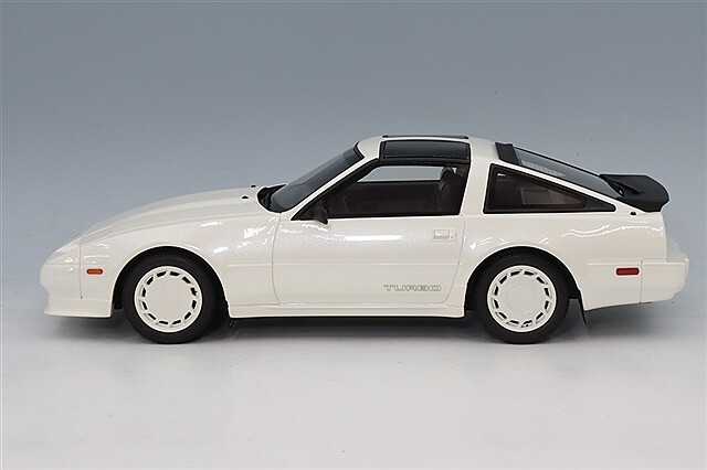 オットー 1/18 日産 300ZX ターボ (Z31) Shiro Special Edition 1988