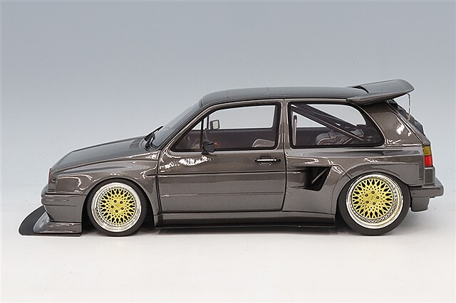 オットー 1/18 フォルクスワーゲン ゴルフII GTI by Khyzyl Saleem
