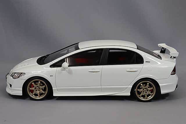 オットー 1/18 ホンダ シビック タイプ R FD2 無限 (ホワイト) 【再入荷】