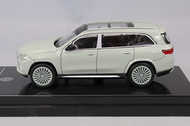 PARA64 1/64 メルセデス マイバッハ GLS 2020 ナルドグレー 左ハンドル