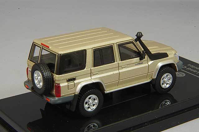 PARA64 1/64 トヨタ ランドクルーザー 76 ヴィンテージゴールド
