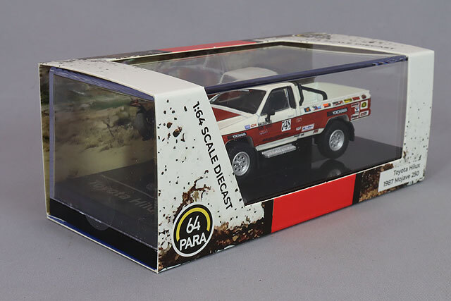 PARA64 1/64 トヨタ ハイラックス 1987年 モハーヴェ 250 左ハンドル