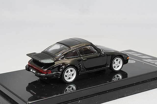 PARA64 1/64 RUF BTR 1986 ブラック 左ハンドル