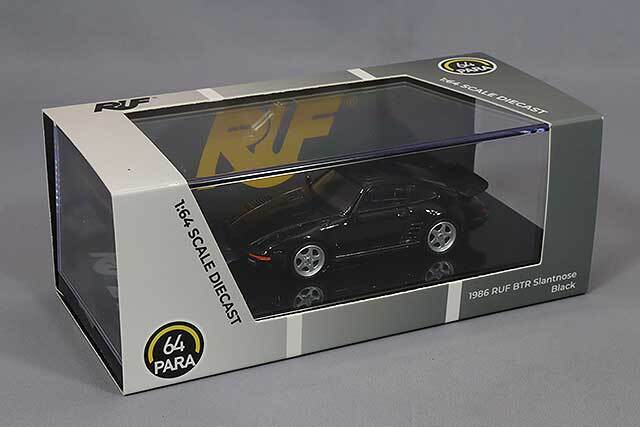 PARA64 1/64 RUF BTR 1986 ブラック 左ハンドル