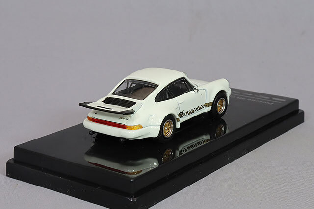 ポルシェ 911 カレラ RS 3.0 ミニカー Amazon | 1/43 ポルシェ911 〓 カレラ RS 3.0 / White