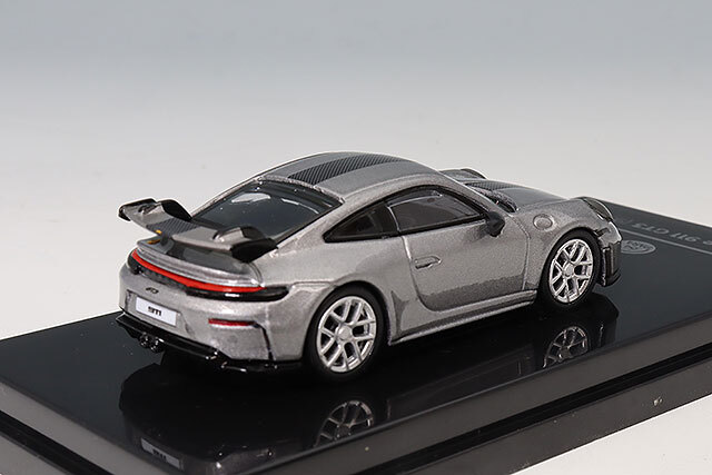 ポルシェ　911 992 メタルカー　ペーパーウェイト　シルバー Genuine Porsche 911 992 GT3 Aluminum Chrome model scale 1:43