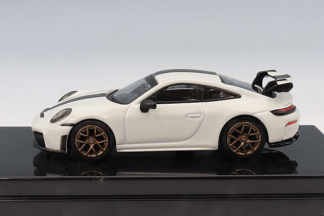 PARA64 1/64 ポルシェ 911 GT3 (992.2) 2025 グランプリホワイト 左