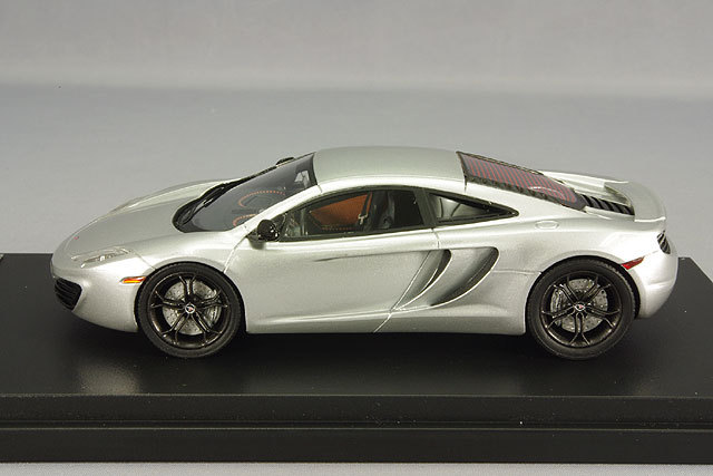マクラーレン MP4-12C peakomodel PEAKO 1/43 マクラーレン MP4-12C 軽量ホイール アイスシルバー