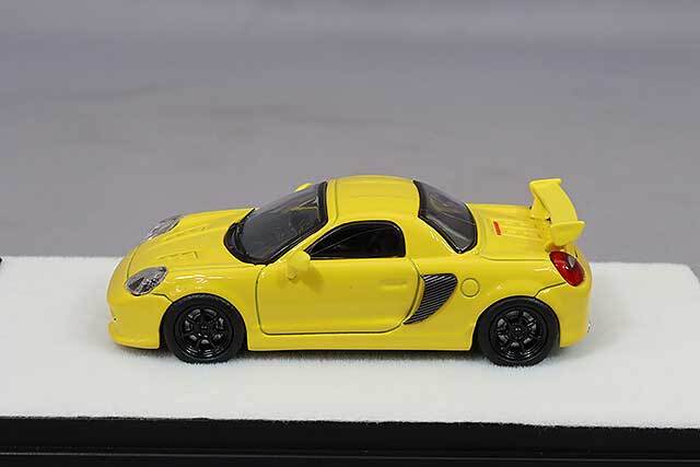 PEAKO 1/64 トヨタ MR-S 1999 イエロー