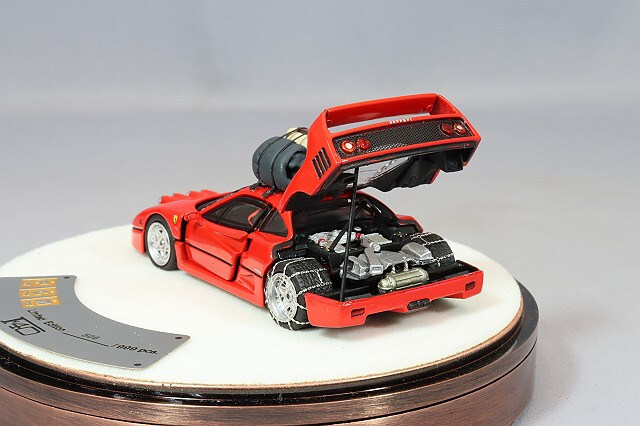 PGM (Private goods model) 1/64 フェラーリ F40 レッド スノー 