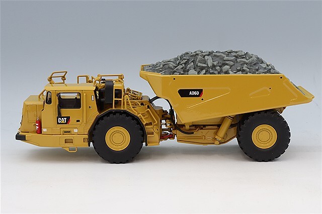 ダイキャストマスター 1/50 キャタピラー CAT AD60 アーティキュレート