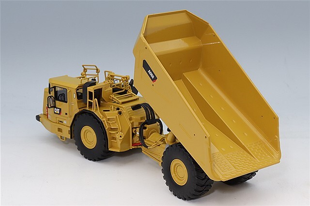 CAT AD60 アンダーグラウンドアーティキュレートトラック ダイキャストマスター 1/50 キャタピラー CAT AD60 アーティキュレート