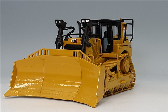 ダイキャストマスター コアクラシックシリーズ 1/50 CAT D8T