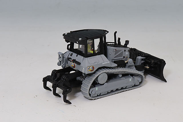 ダイキャストマスター 1/87 キャタピラー CAT D5 LGP (VPAT