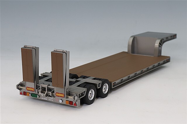 プラッツ/ケンクラフト 1/50 16輪 中低床重量物運搬用トレーラー 自動