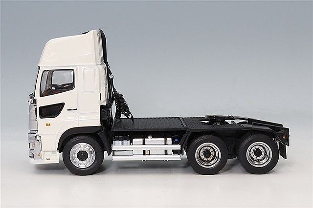 プラッツ/ケンクラフト 1/50 日野 プロフィア SS 6x4 ハイルーフ