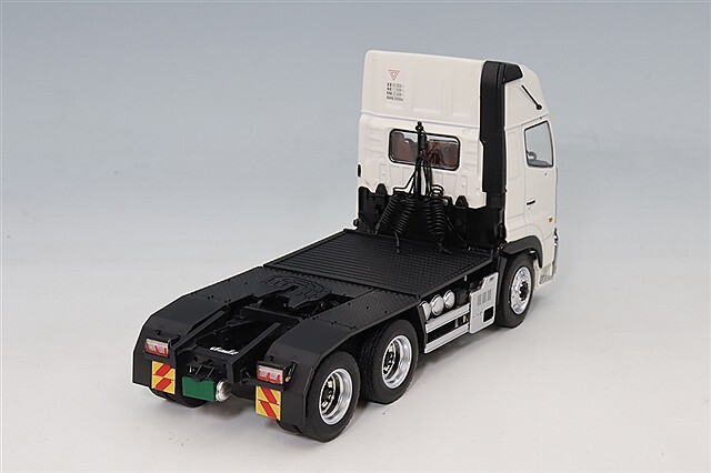 プラッツ/ケンクラフト 1/50 日野 プロフィア SS 6x4 ハイルーフ